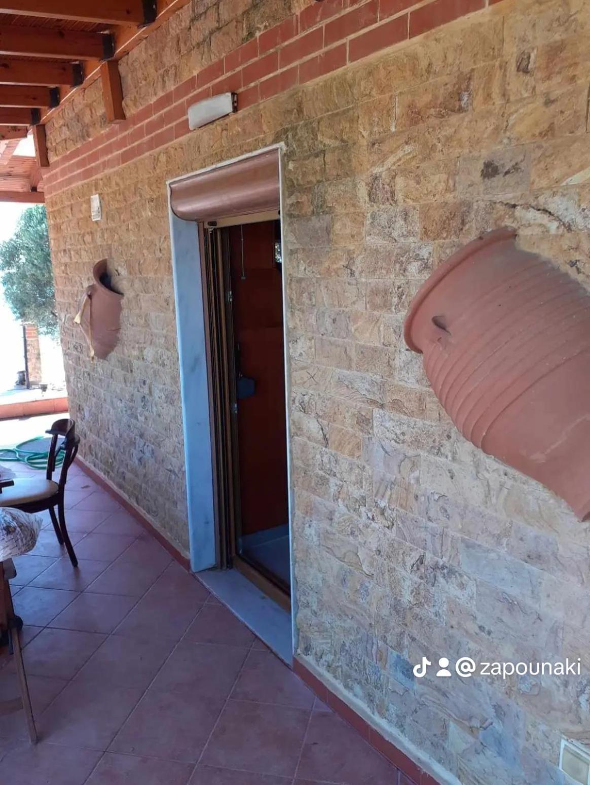 Willa George'S House Nea Plagia Zewnętrze zdjęcie
