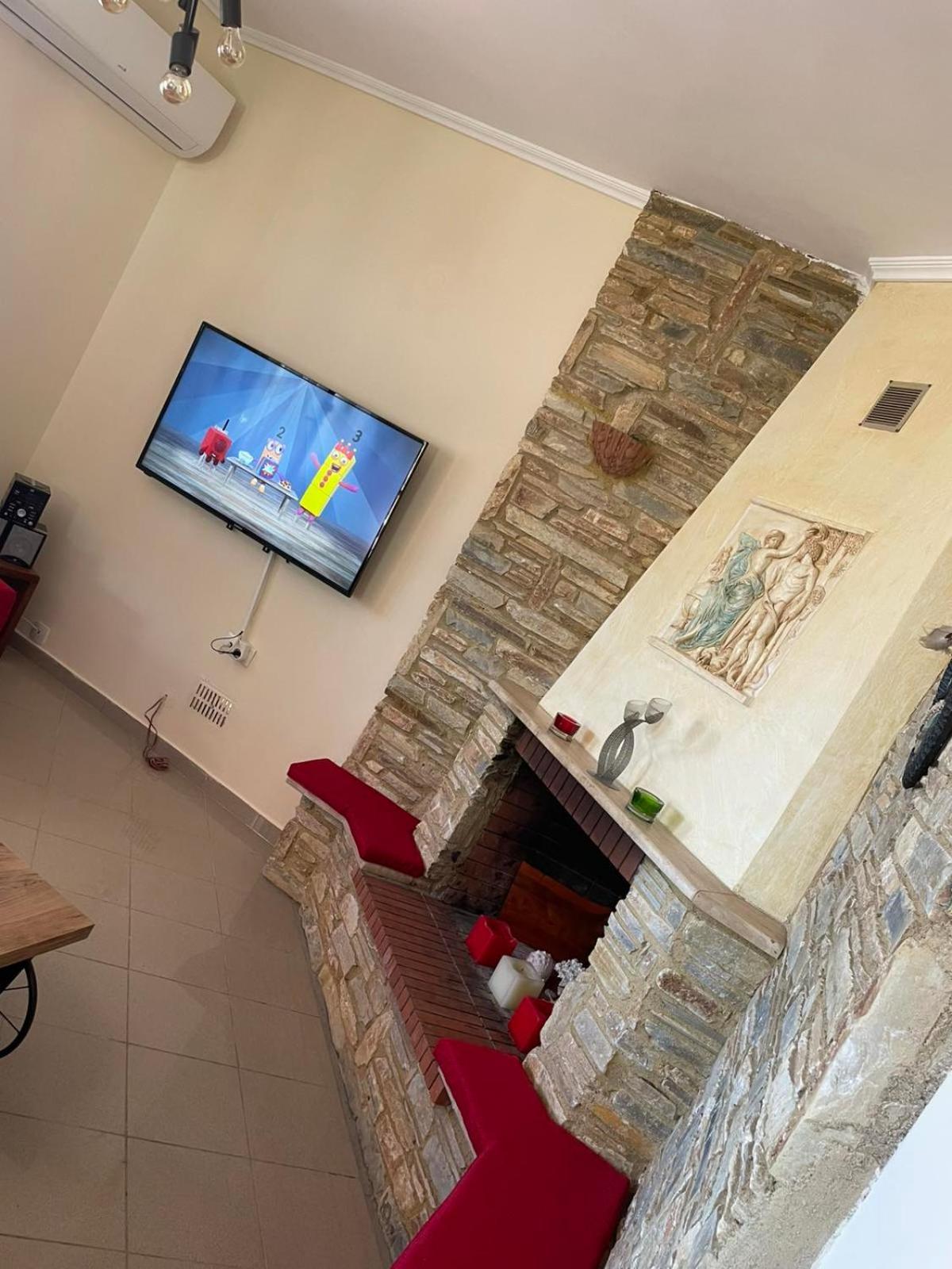 Willa George'S House Nea Plagia Zewnętrze zdjęcie